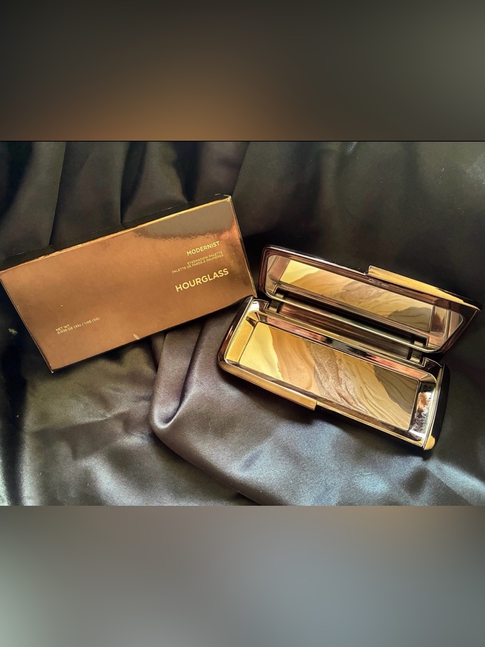 Hourglass Modernist Eyeshadow Palette (Infinity) sold out everywhere